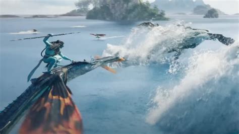 ‘Avatar 2’ Teaser: Na’vi Take a Stand Against Invading Army With the Help of a Giant Whale (Video)