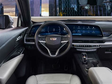 2025 Cadillac CT4