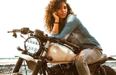 Motorcycle gifts for her: 15 thoughtful gifts for female motorcycle riders