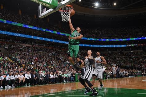 Photos: Spurs vs. Celtics - Nov. 25, 2016 Photo Gallery | NBA.com