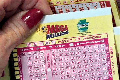 Mega Millions jackpot jumps to $910 million after no winners Tuesday ...