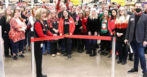 Roseburg Fred Meyer store celebrates grand reopening | Local Biz | nrtoday.com