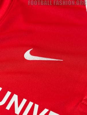 Charlton Athletic FC 2015/16 Nike Home Kit - FOOTBALL FASHION