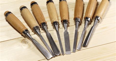 The 7 Best Wood Chisels For Woodworking & Carving In 2022