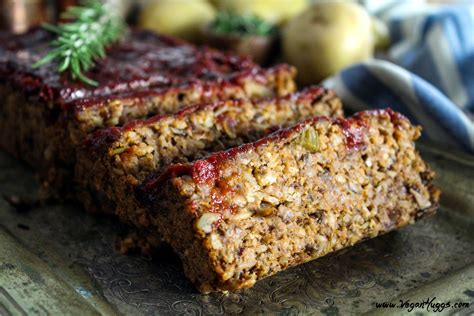 Mushroom-Walnut Meatless Loaf w/ Ketchup Glaze | Recipe | Christmas ...