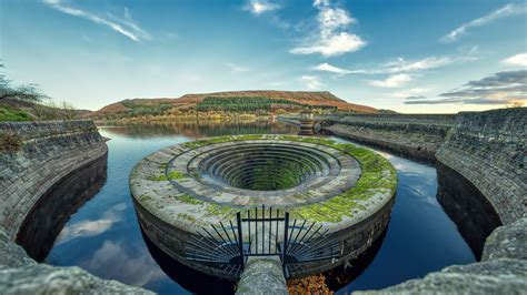 Ladybower Reservoir spillway - a photo on Flickriver