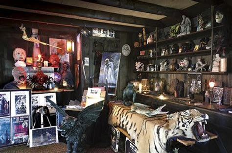 Ed and Lorraine Warren's Occult Museum | Lorraine warren, Occult, Haunted objects