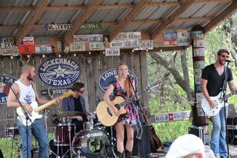 Texas Country Music Concerts / Outdoor Country Music concert at Western Son Distillery. Outdoor ...