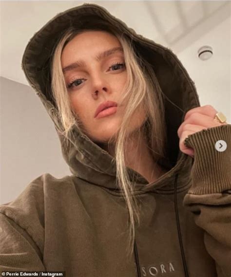 Perrie Edwards melts hearts as she tucks three-month-old Axel into a hoodie | Daily Mail Online