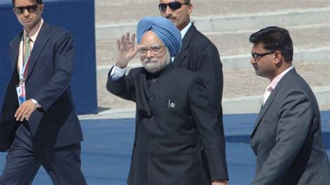 Centre withdraws former PM Manmohan Singh's SPG cover, Z Plus security ...