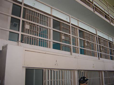 File:Some More Prison Cells.jpg - Wikimedia Commons