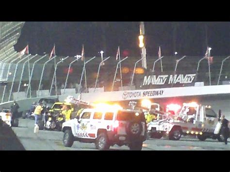 Turkey Night GP Sprint Car race - YouTube