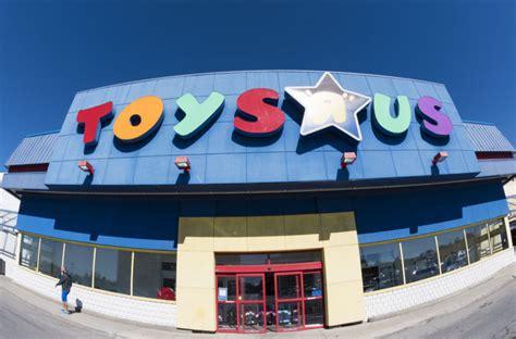 Kohl's, Toys R Us and more to stay open around-the-clock until ...