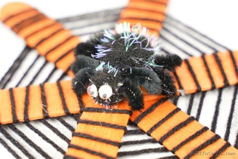 Popsicle Stick Spider Web Halloween Decoration - DIY & Crafts