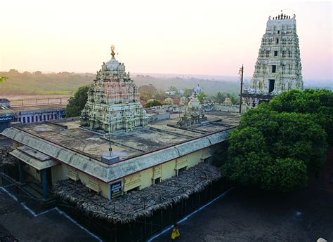 Indian Temples: Dwaraka Tirumala Temple