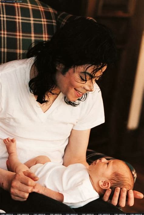 MJ with his kids - Michael Jackson Photo (11864965) - Fanpop