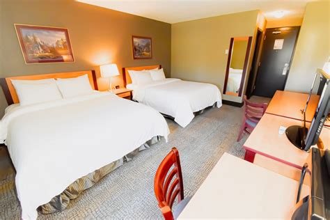 Canad Inns Destination Centre Windsor Park in Winnipeg: Reviews, Deals ...