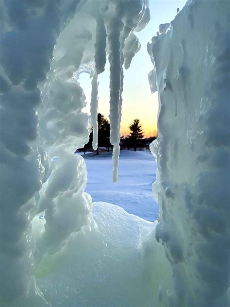 Weekend Getaway Guide: Winter in Lake Geneva Wisconsin - Color & Curiosity | Lifelong Learning