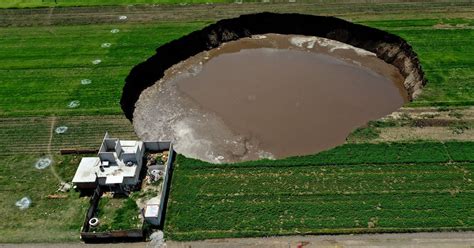 The scary science behind Mexico’s massive sinkhole