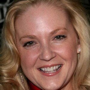 Carolyn Lawrence - Age, Family, Bio | Famous Birthdays