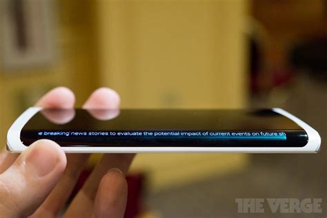 Samsung shows off flexible OLED phone prototype (hands-on) - The Verge