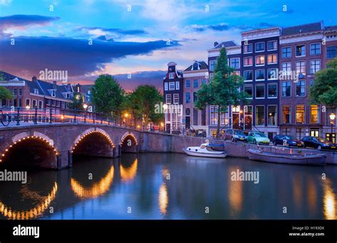 Keizersgracht canal in Amsterdam Stock Photo - Alamy