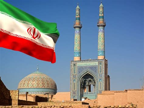 What is the religion in country of Iran: Sunni or Shia?