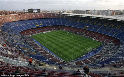 The New Camp! Barcelona reveal £495m plan to develop 105,000 capacity stadium with roof | Daily ...