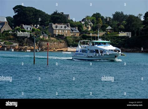 Cupidon ferry ile de cote bretagne france hi-res stock photography and images - Alamy