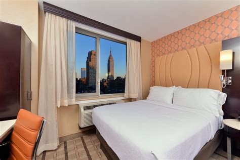 Holiday Inn New York City – Times Square - M&R Hotel Management