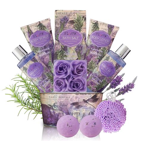 Amazon.com : Relaxing Bath Gift Set for Women - Lavender and Rosemary Aromatherapy Basket at ...