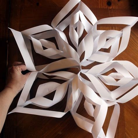 How to Make Giant Paper Snowflakes: Step by Step Photo Tutorial ...