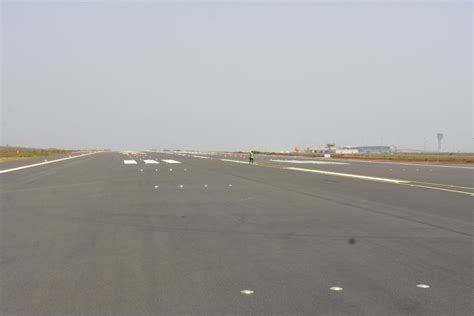 Senegal's new $575 million airport opens | CNN