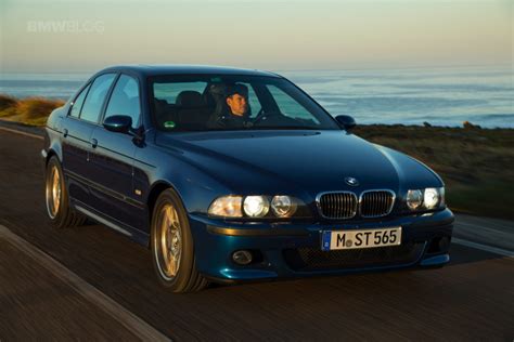 VIDEO: Check Out How the Better-Than-New E39 BMW M5 Drives