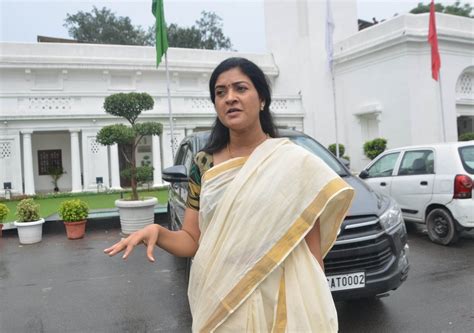 AAP MLA Alka Lamba quits party; likely to join Congress today at 6 pm ...