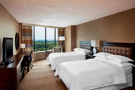 Accommodations in Greensboro NC - Hotel Rooms | Sheraton Greensboro