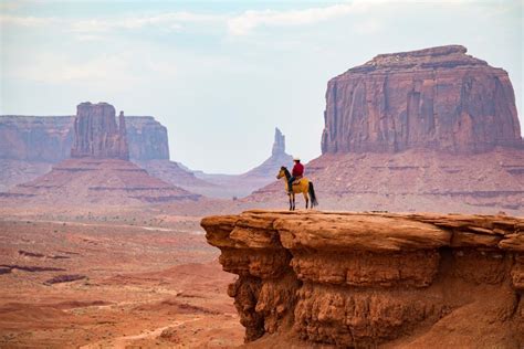 15 Best Monument Valley Tours - The Crazy Tourist