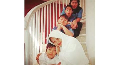 Anak Komeng Meninggal Dunia Saat Dilarikan ke Rumah Sakit - ShowBiz ...