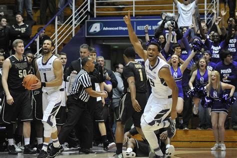 Northwestern Wildcats basketball: A funny thing happened on the way to ...