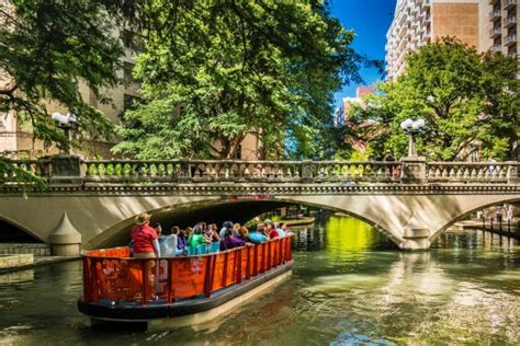 San Antonio Christmas Riverwalk Events 2021 - Christmas Images 2021