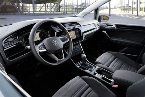 Vw Touran 2022 Interior