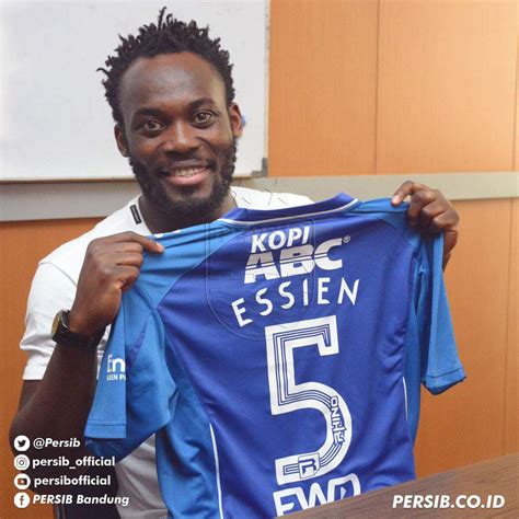 Michael Essien signs for Indonesian club Persib Bandung!