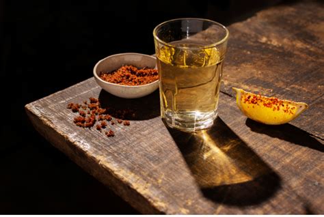 What does mezcal taste like? A beginner's guide – Mezcal Pro