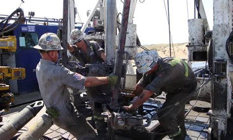 Oil Rig Roughnecks: Job Description, Risks and Salary [Update 2019]