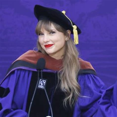 Taylor Swift Receives Doctorate & Speaks at NYU Graduation