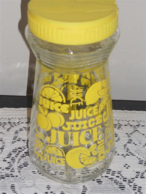 Vintage Clear GLASS JUICE CONTAINER With Yellow Flip Open Lid Retro Kitchen - Etsy