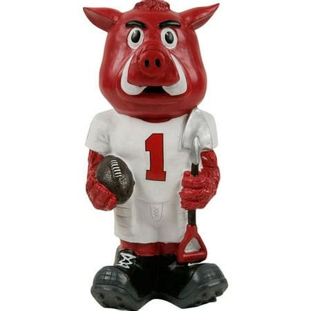 NCAA - Arkansas Razorbacks Resin Garden Mascot - Walmart.com