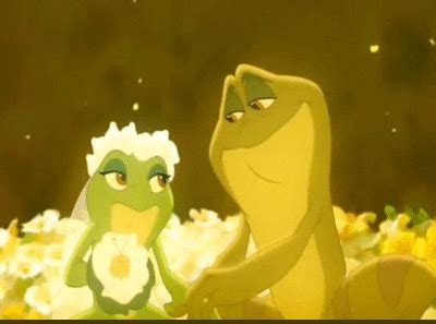 Tiana And Naveen Kiss Gif