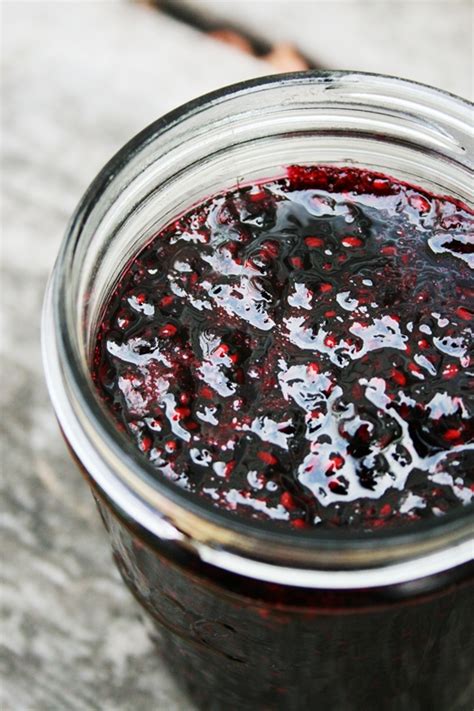 Blackberry Jam Recipe without Pectin | Raspberry Jam Recipes | Savory Sweet Life