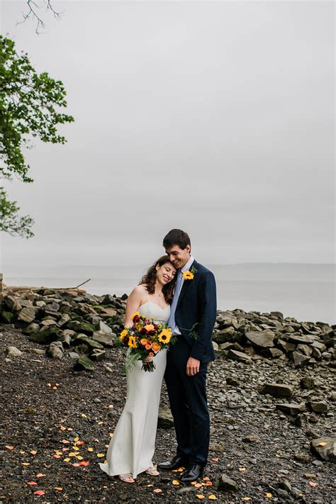 Nyack Beach State Park Wedding - Sweet Alice Photography